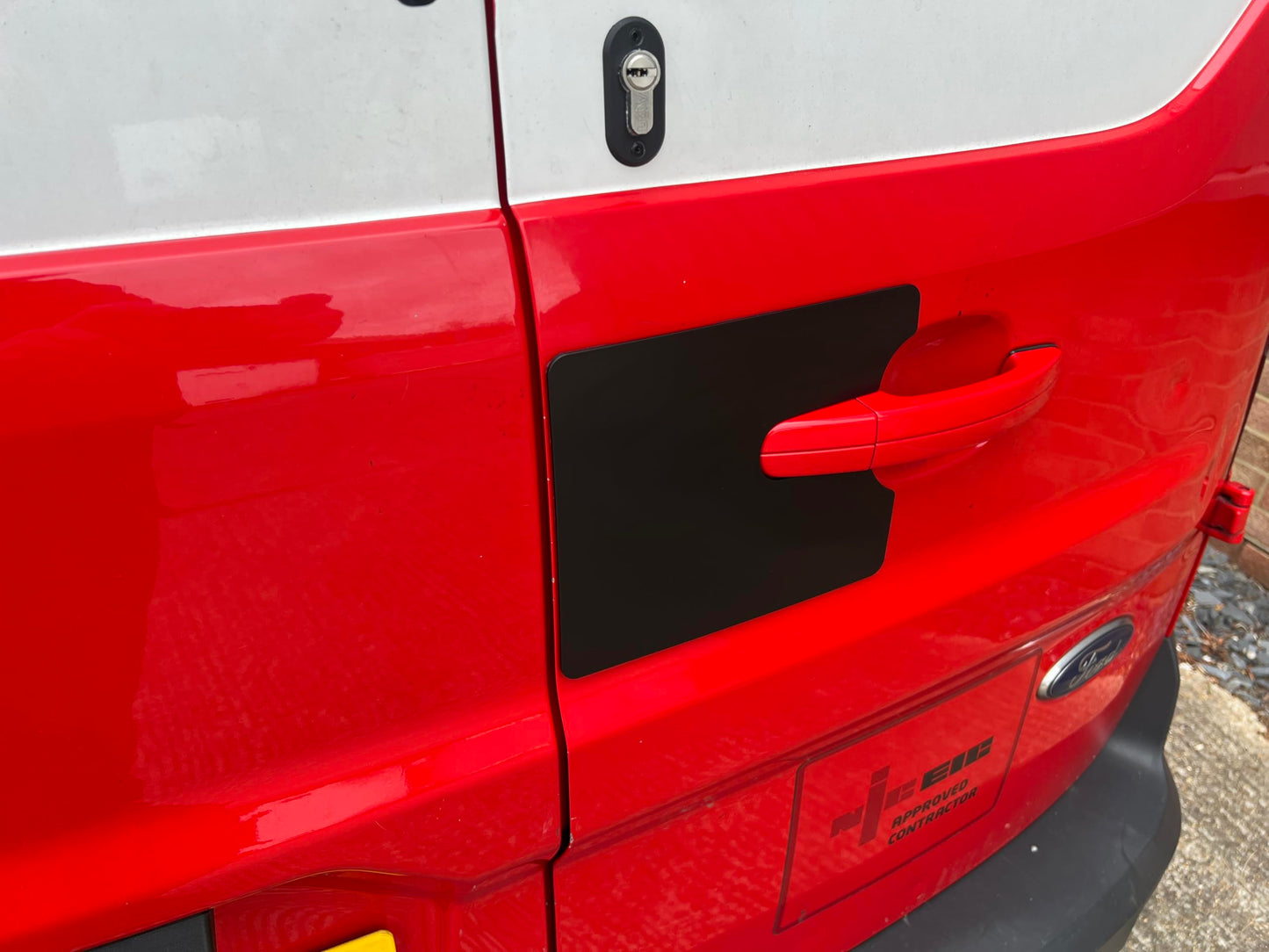 Sussex Installations FOR5-RB-EXT-001 Repair/security shield compatible with Ford Connect (2014-Onwards) van - rear barn door.